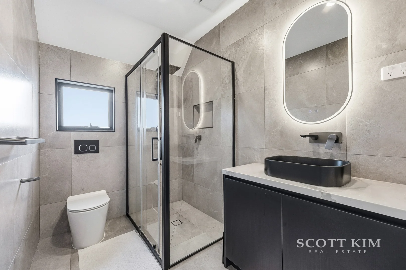 Additional image 12 of 2/53 Myrtle Street, Ivanhoe VIC 3079