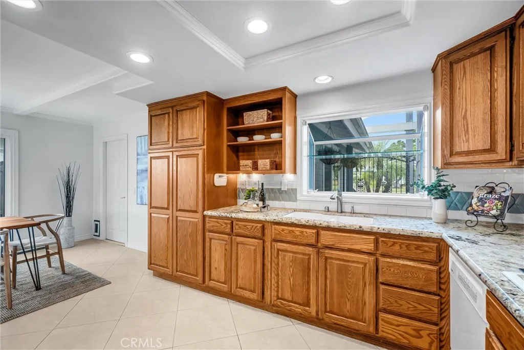 Additional image 71 of 2842 Velasco Ln, Costa Mesa, CA 92626