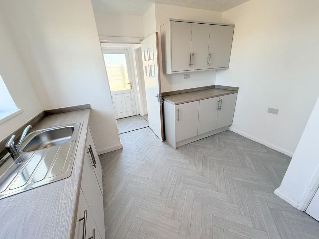 Additional image 4 of 2 bed end terrace house to rentLoch Grove, Hartlepool TS25