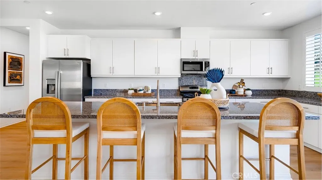 Additional image 4 of 17574 Bassets Street, Hesperia, CA 92345