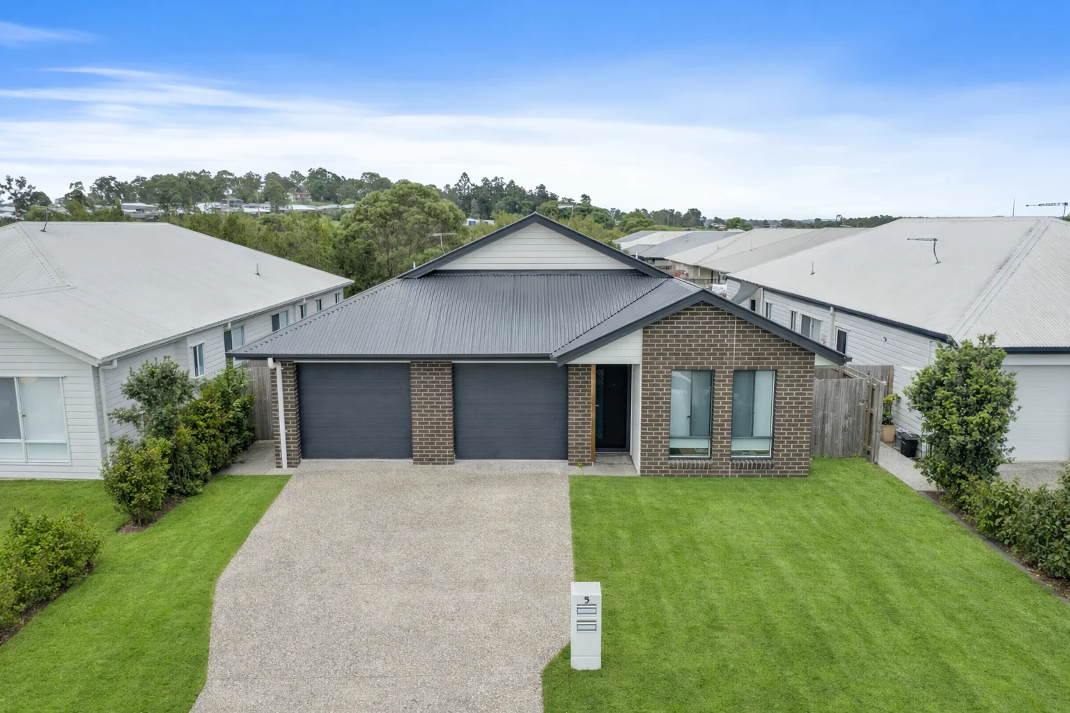 5 Claireview Street, Logan Reserve QLD 4133