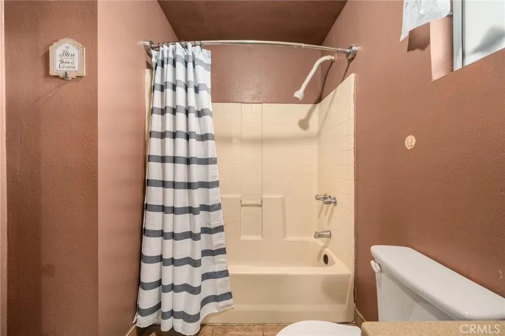 Additional image 57 of 180 E 67th Street, Long Beach, CA 90805
