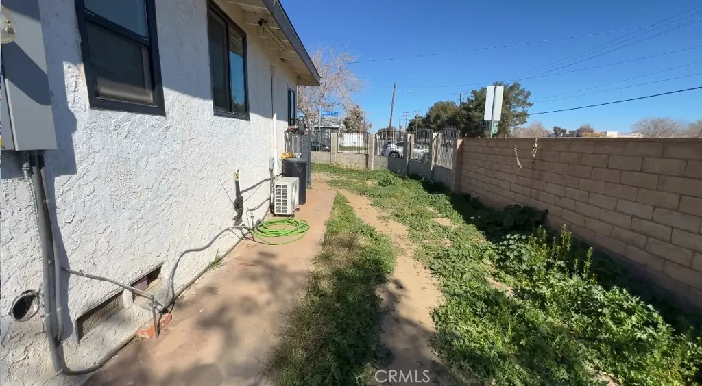 Additional image 7 of 1866 E Avenue Q11, Palmdale, CA 93550