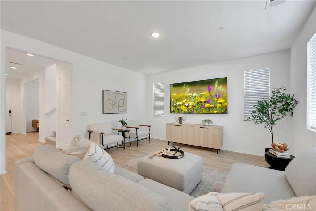 Additional image 45 of 352 Lilly, Rialto, CA 92376