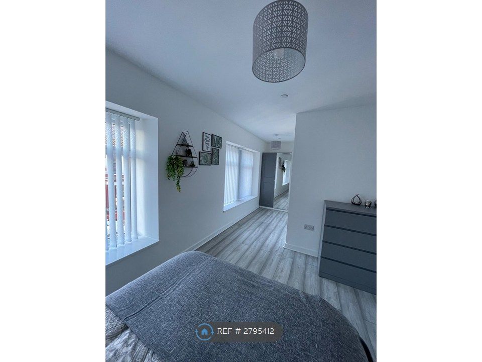Additional image 3 of Room to rentCrown Street, Port Talbot SA13