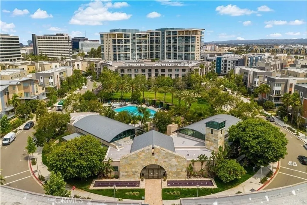 Additional image 28 of 81 Waldorf, Irvine, CA 92612