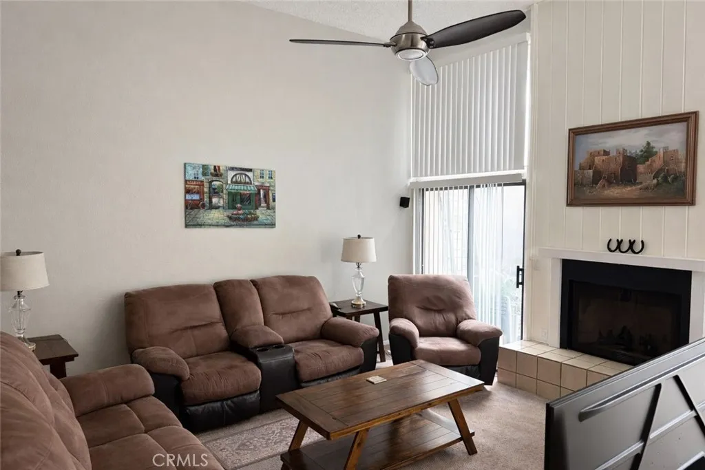 Additional image 22 of 18697 Club Ln, Huntington Beach, CA 92648