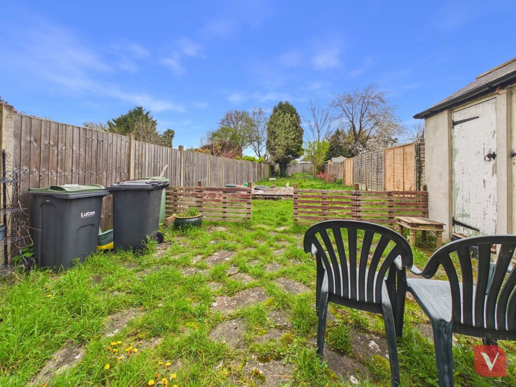 Additional image 13 of 3 bed end terrace house to rentPoynters Road, Luton LU4