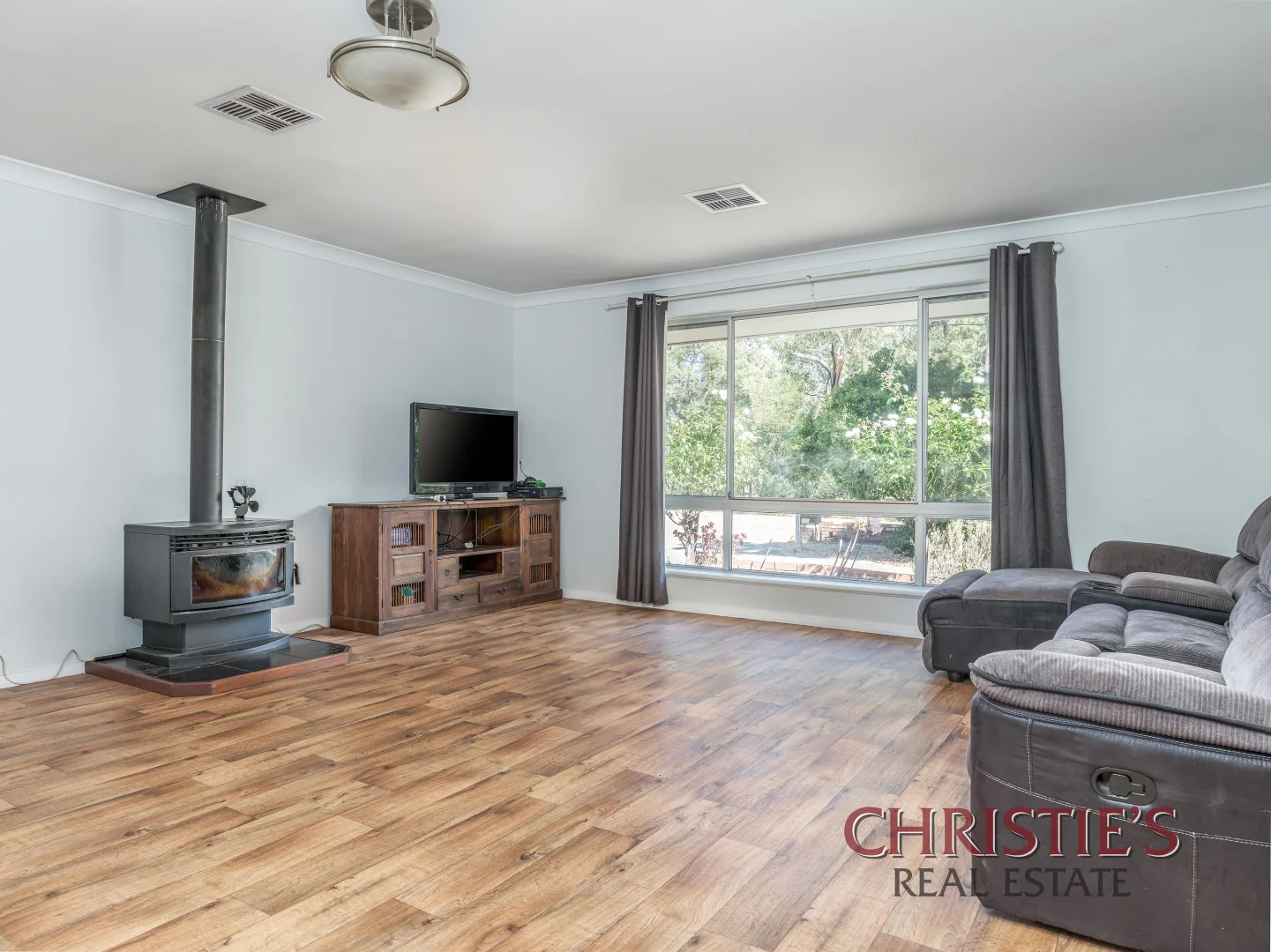 Additional image 5 of 735 Traylen Road, Stoneville WA 6081