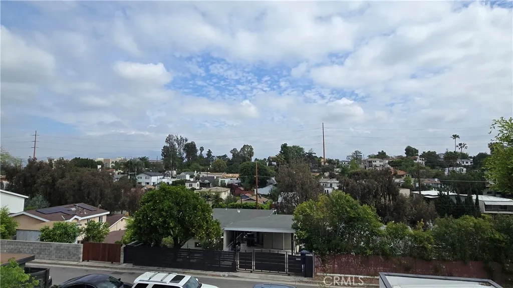 Additional image 3 of 2680 Ivan Hill Ter, Los Angeles, CA 90039