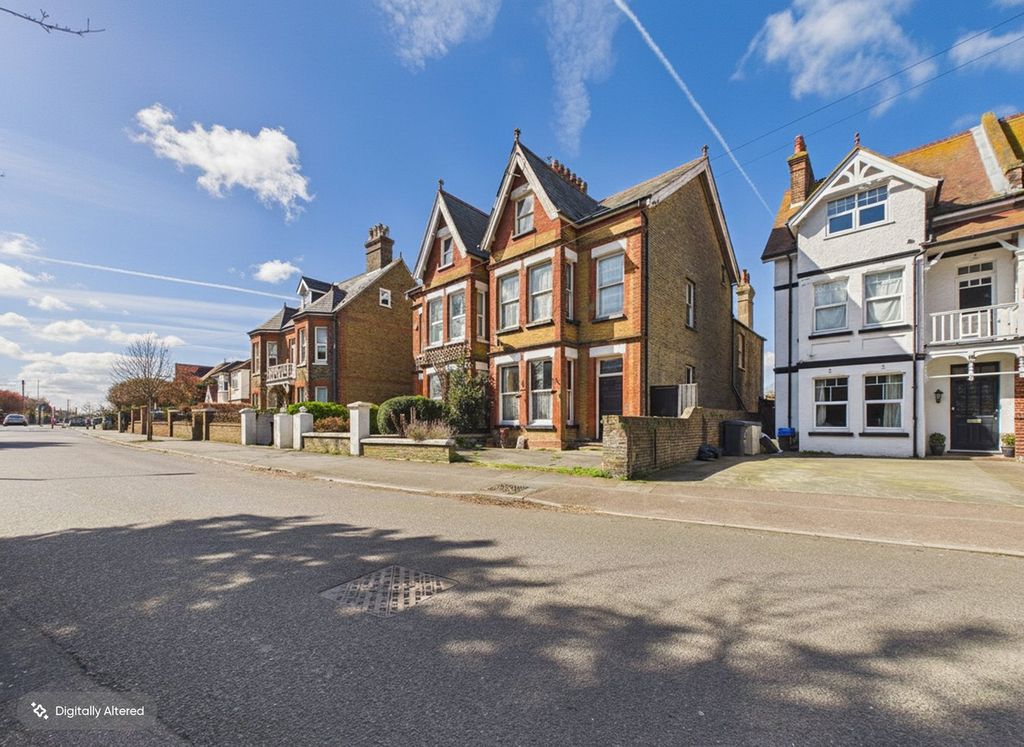 Additional image 10 of 5 bed semi-detached house for saleGladstone Road, Broadstairs CT10