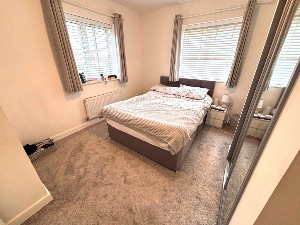 Additional image 5 of 1 bed flat to rentInvicta Close, Canterbury, Kent CT1