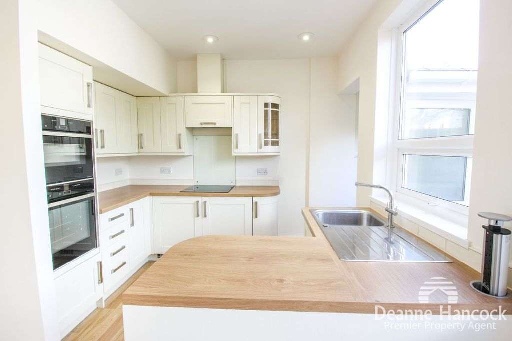 Additional image 3 of 3 bed terraced house to rentPeverell Terrace, Plymouth PL3