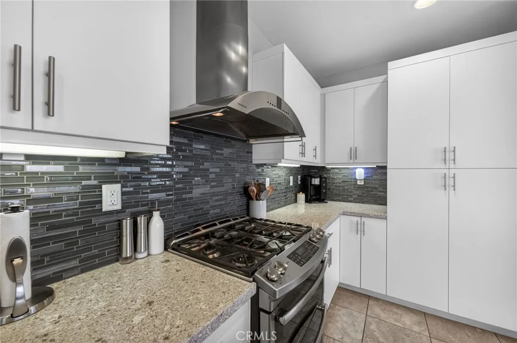 Additional image 75 of 821 Brickyard, Costa Mesa, CA 92627