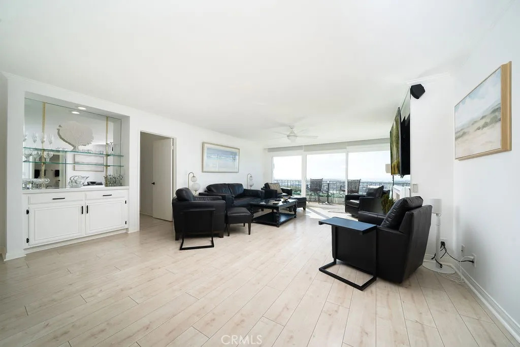 Additional image 18 of 101 Scholz Plaza Ph 16, Newport Beach, CA 92663