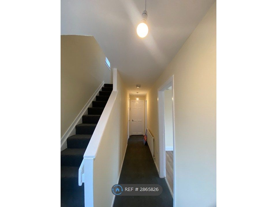 Additional image 5 of 3 bed end terrace house to rentRannoch Place, Irvine KA12