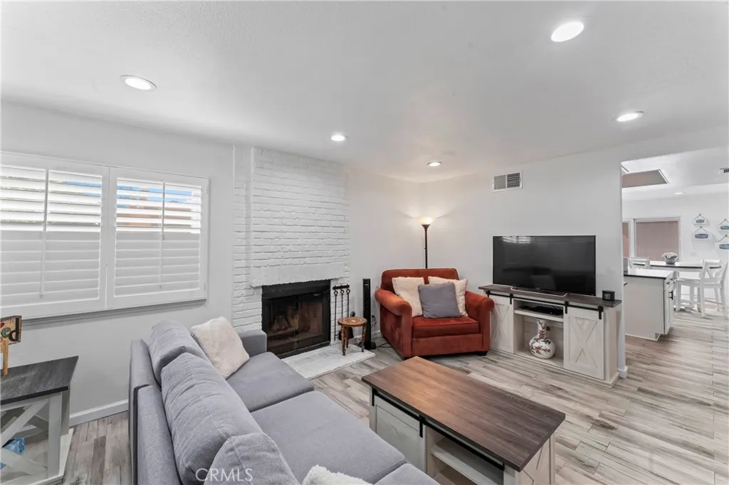 Additional image 5 of 14456 Foothill Blvd Unit 47, Sylmar, CA 91342