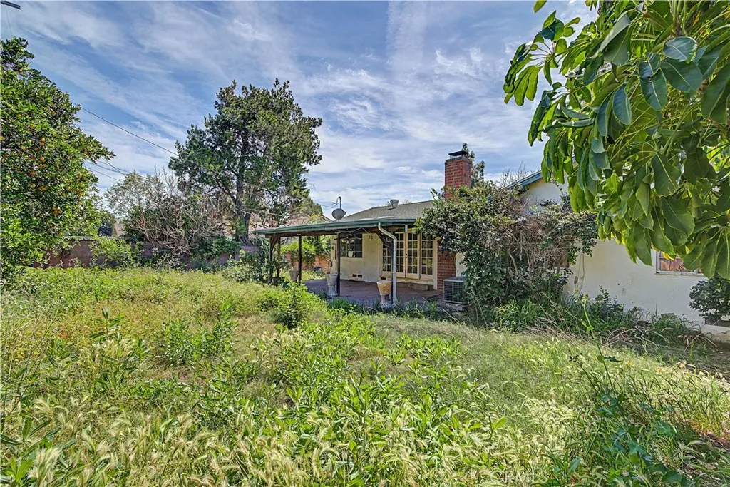 Additional image 22 of 22337 Strathern Street, Canoga Park, CA 91304