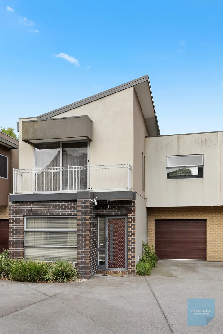 Additional image 2 of 9/1 Dargi Green, Caroline Springs VIC 3023