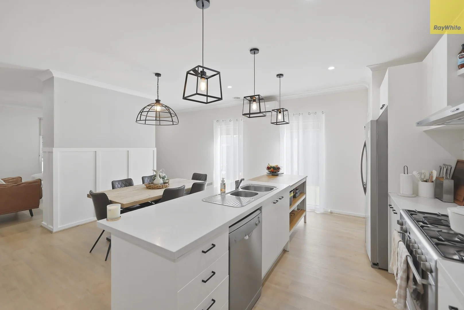 Additional image 29 of 10 Astley Drive, Strathtulloh VIC 3338