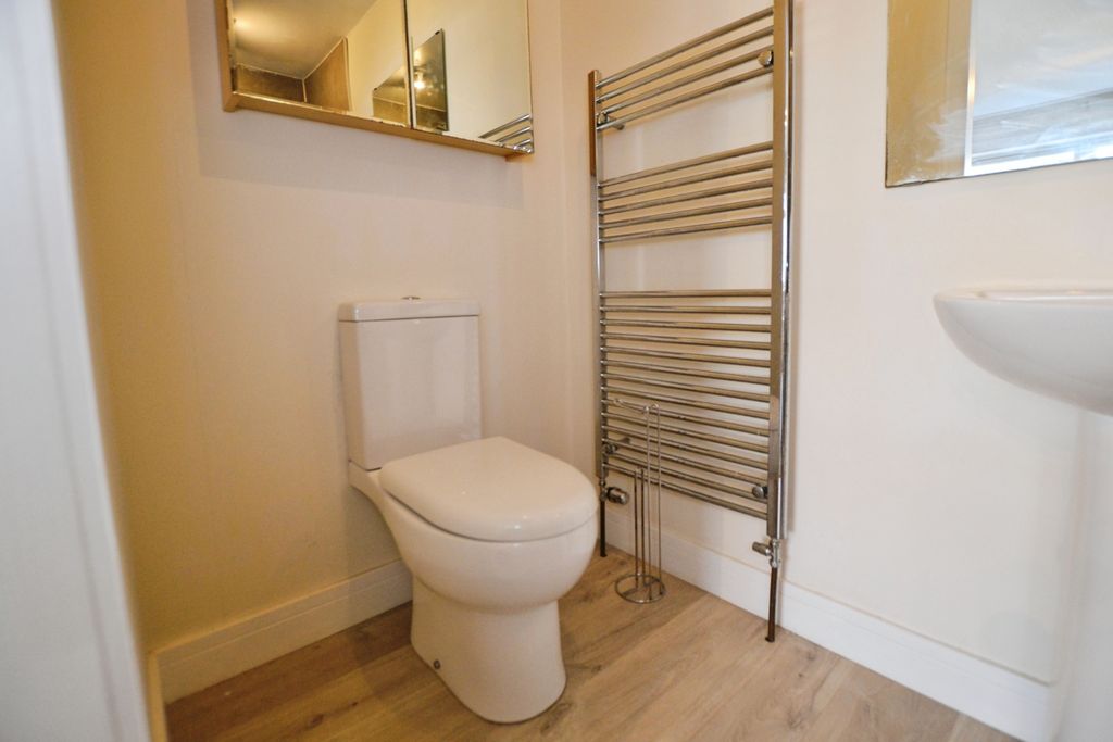 Additional image 11 of 2 bed flat to rentHowden Hall Way, Liberton, Edinburgh EH16