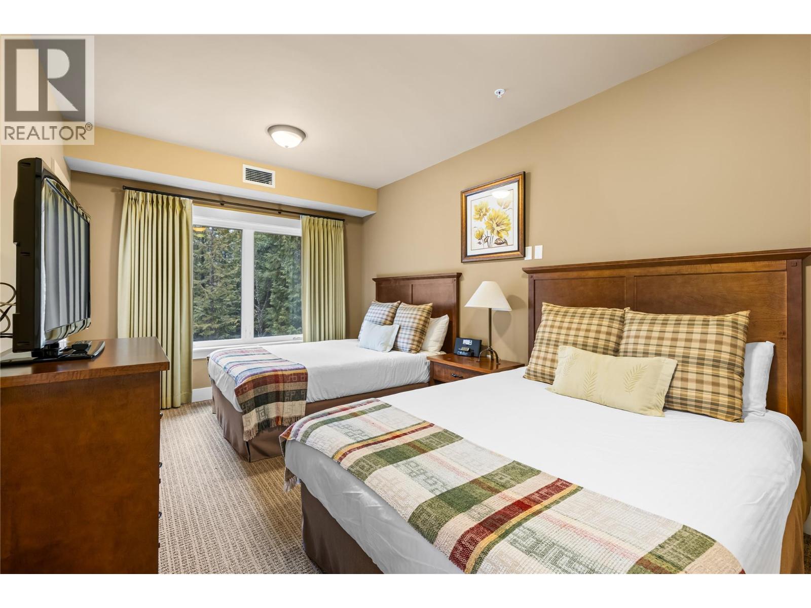 Additional image 5 of 16310 Woolgar Road, Crawford Bay, BC, V0B1E0