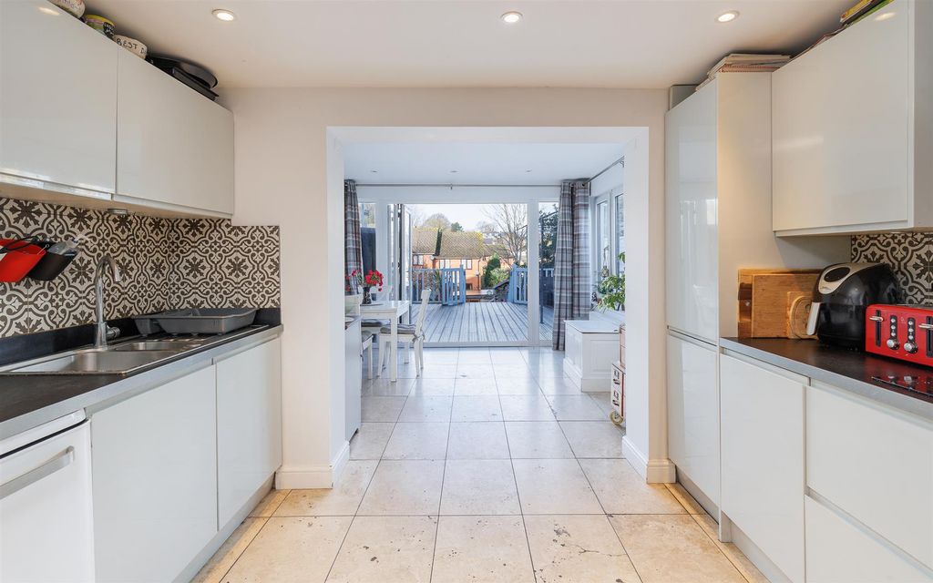 Additional image 7 of 4 bed semi-detached house for saleCowes, Isle Of Wight PO31