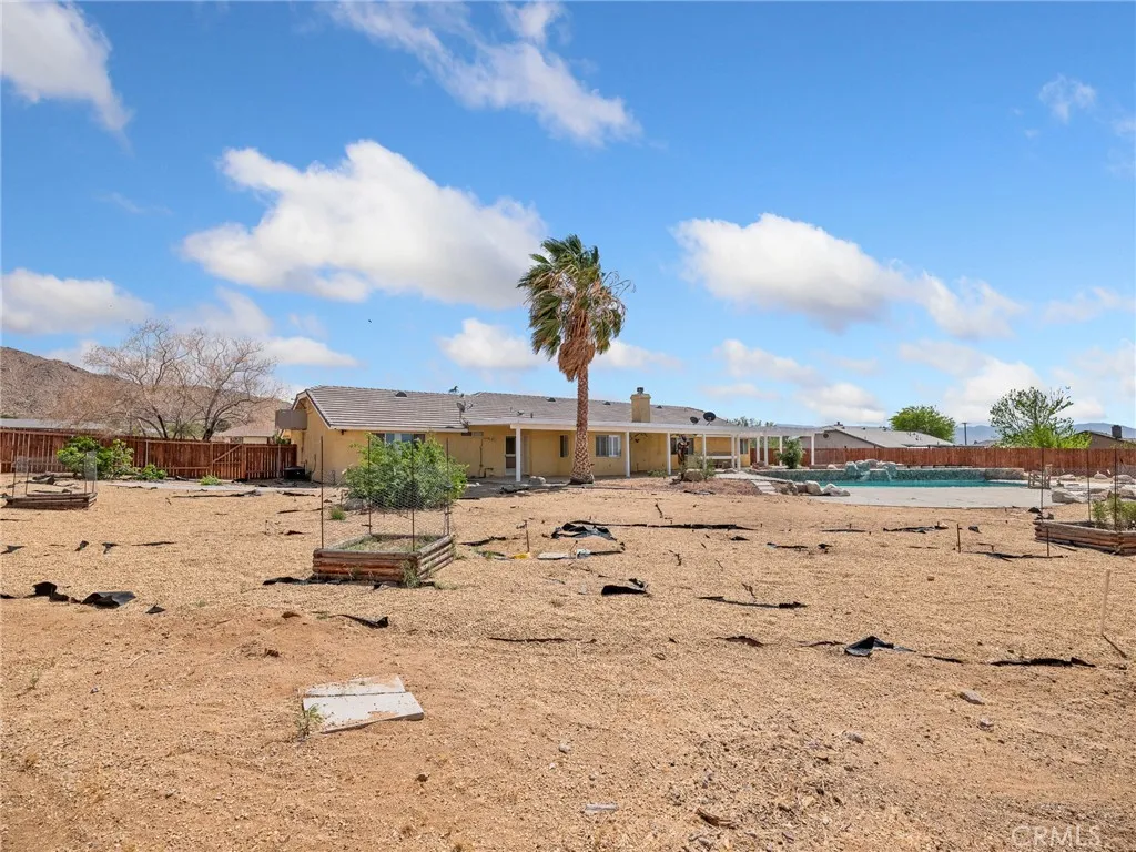Additional image 111 of 16992 Joshua Rd, Apple Valley, CA 92307