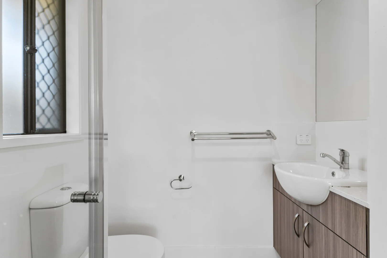 Additional image 4 of 10 Roselea Avenue, Bahrs Scrub QLD 4207