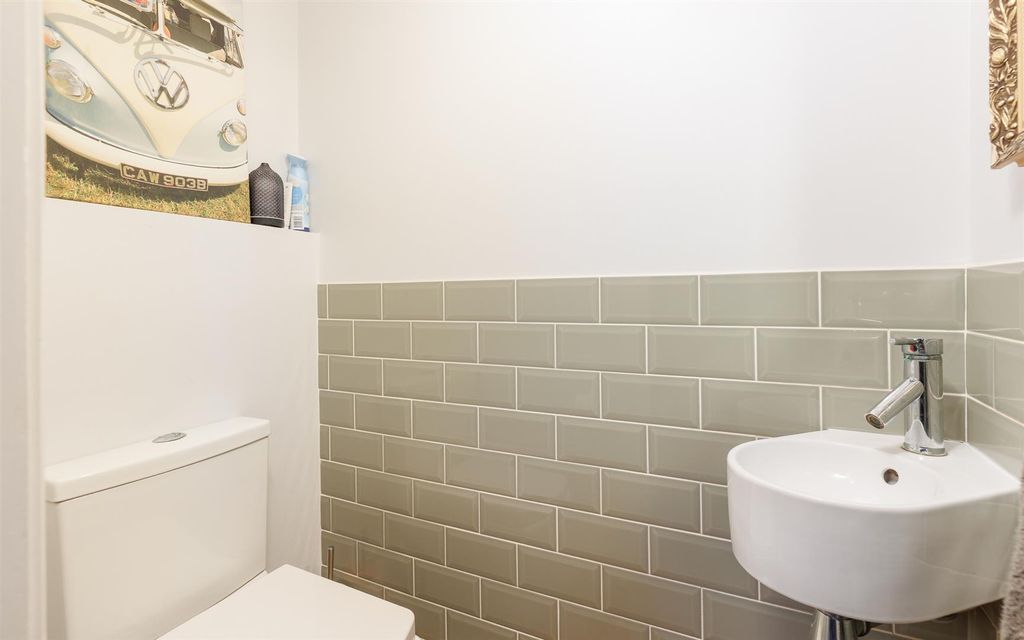 Additional image 18 of 4 bed semi-detached house for saleCowes, Isle Of Wight PO31
