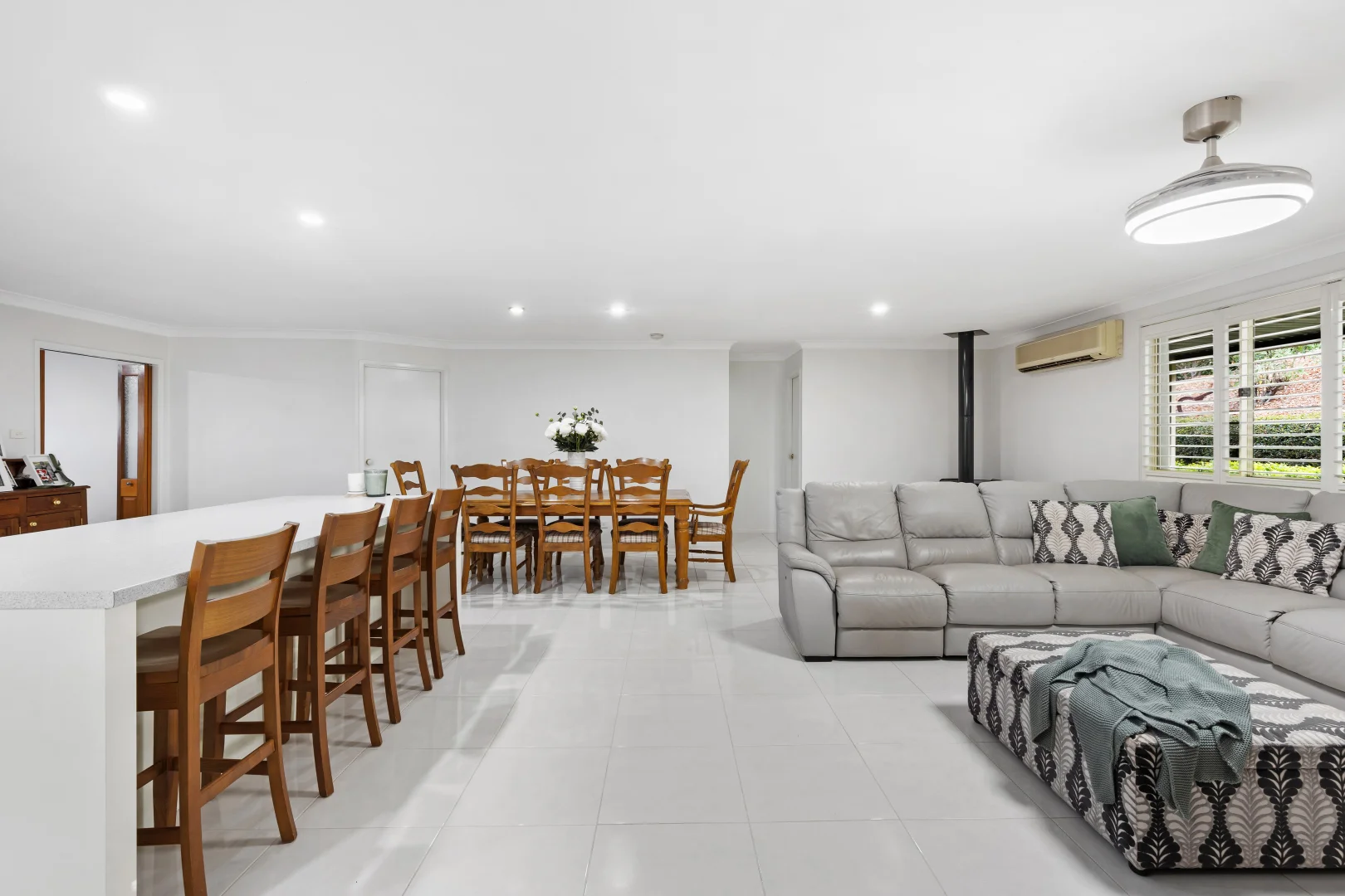 Additional image 3 of 300 Bents Basin Road, Wallacia NSW 2745