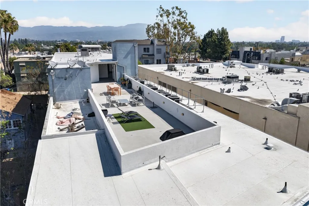 Additional image 39 of 11912 Laurelwood Dr. Unit 101, Studio City, CA 91604