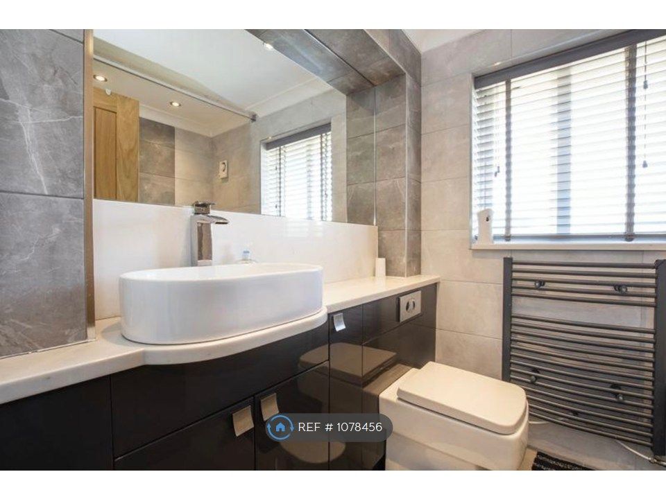 Additional image 25 of 4 bed detached house to rentPark Farm Way, Peterborough PE2