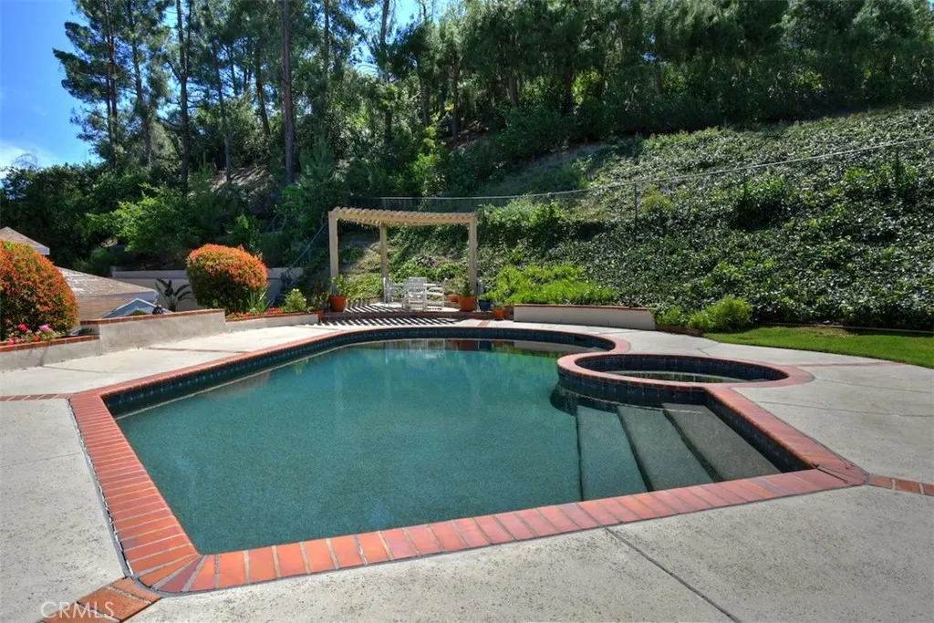 Additional image 52 of 19970 Greenbriar Drive, Tarzana, CA 91356