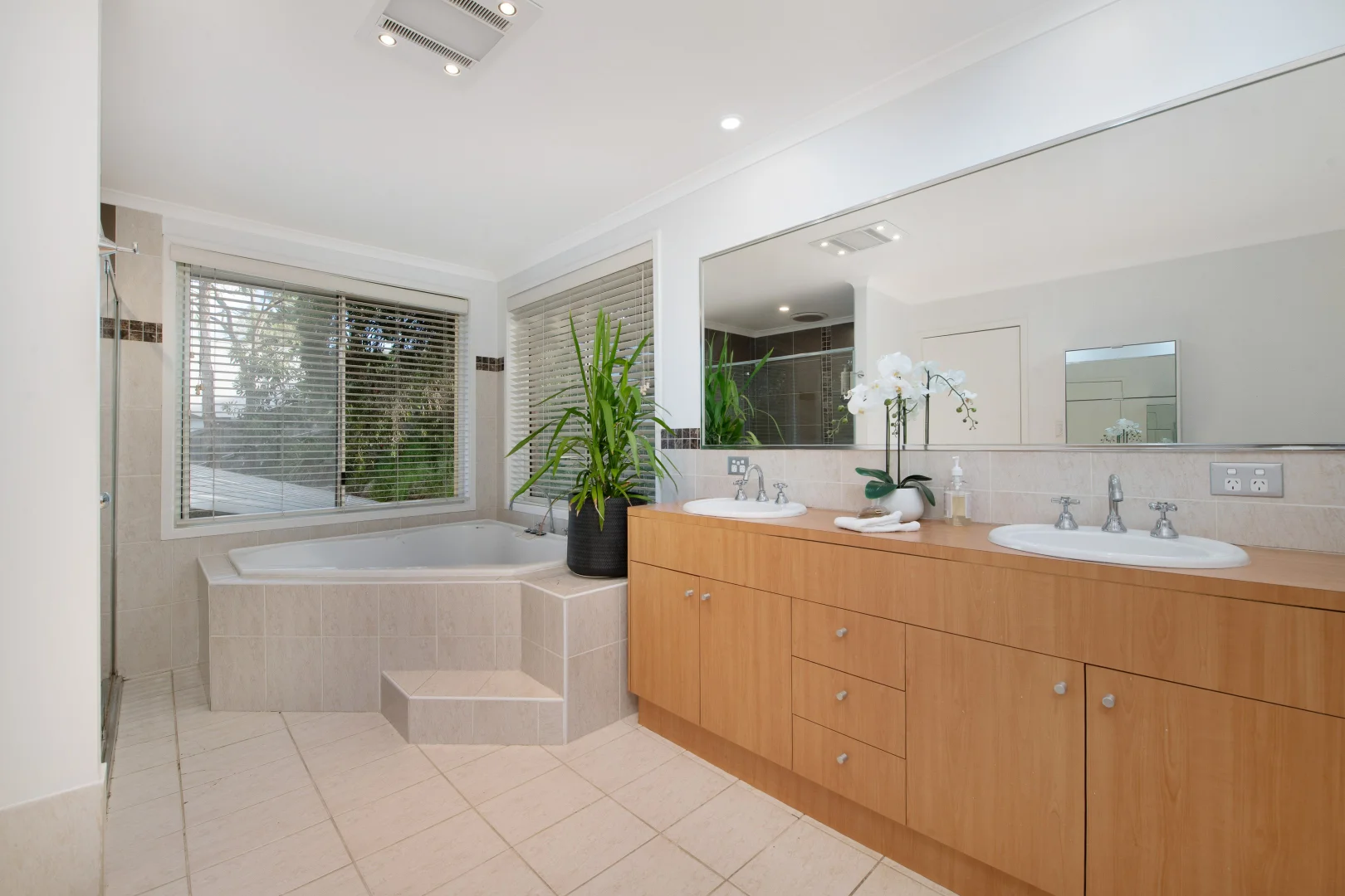 Additional image 10 of 30 Strathfillan Way, Kellyville NSW 2155