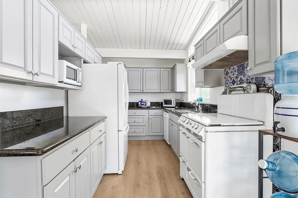 Additional image 46 of 2214 N Spruce Street, Santa Ana, CA 92706