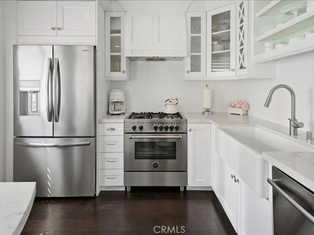 Additional image 17 of 9735 Via Roma, Burbank, CA 91504