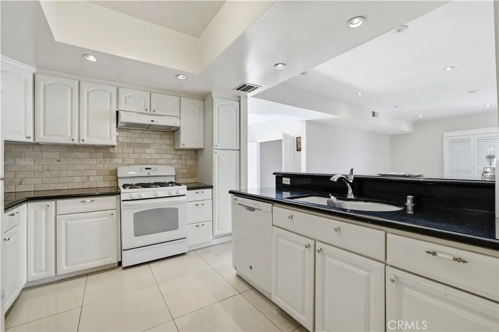 Additional image 13 of 1338 Amherst Ave Unit 102, Los Angeles, CA 90025