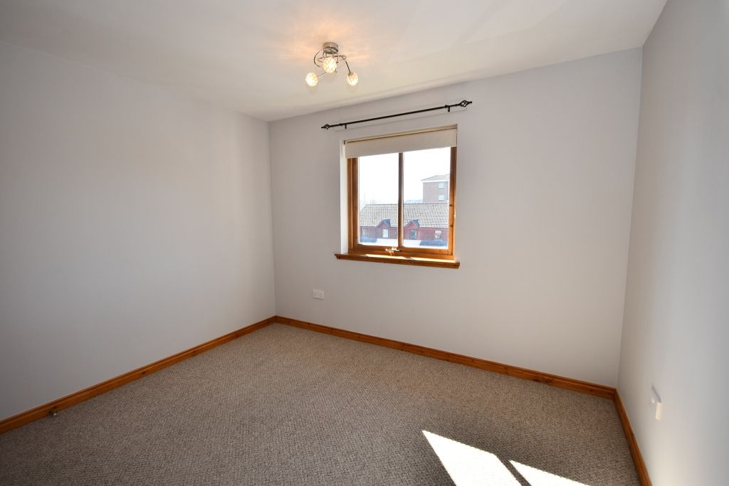 Additional image 5 of 2 bed flat to rentMackintosh Place, Inverness IV2