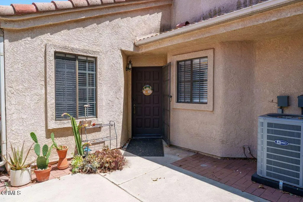 8541 Creekside Place, Rancho Cucamonga, CA 91730 photo 3