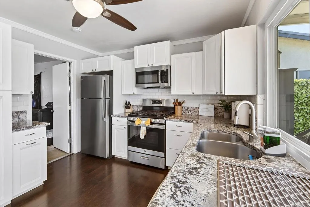 Additional image 71 of 11168 Acaso Way, San Diego, CA 92126