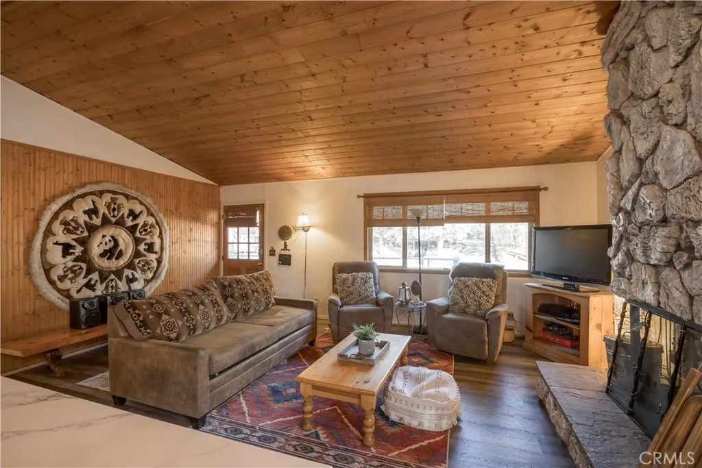 Additional image 16 of 448 Quail Rd, Big Bear Lake, CA 92315