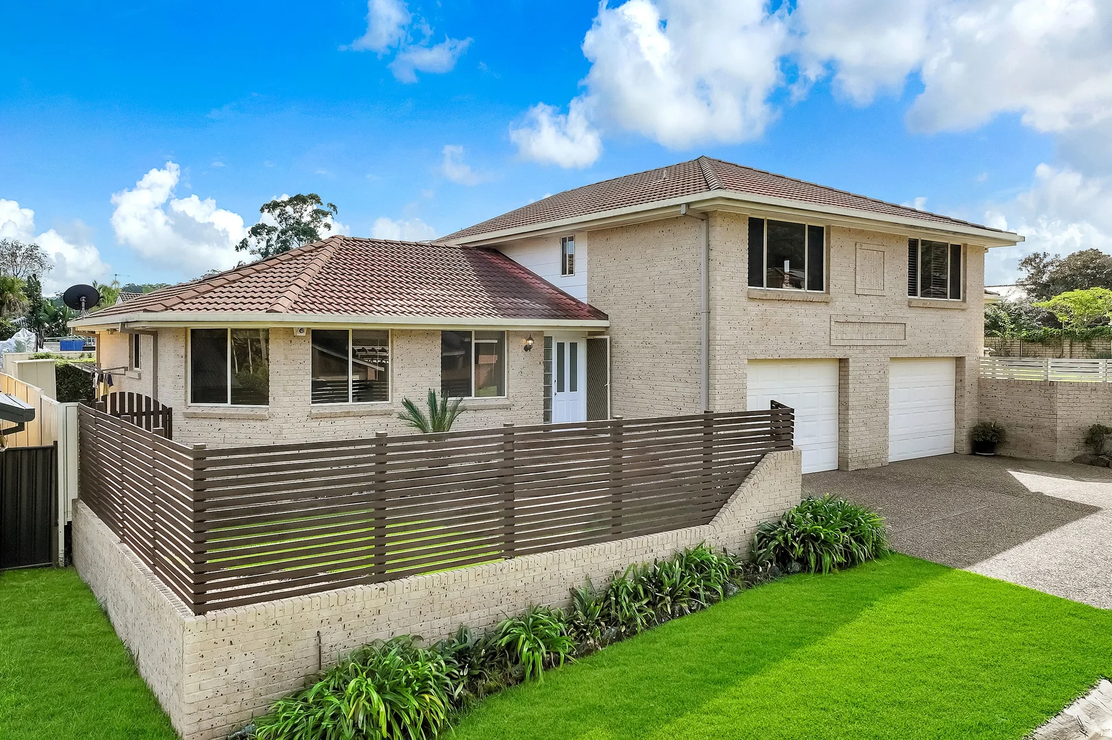 Additional image 3 of 2/2 Harmony Close, Green Point NSW 2251