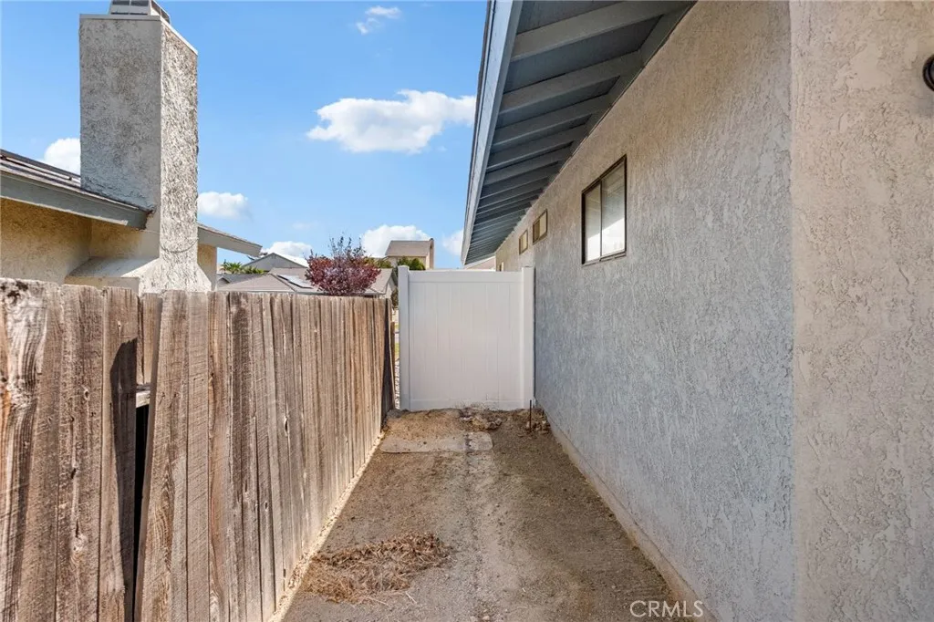 Additional image 43 of 13904 Hidden Valley Road, Victorville, CA 92395