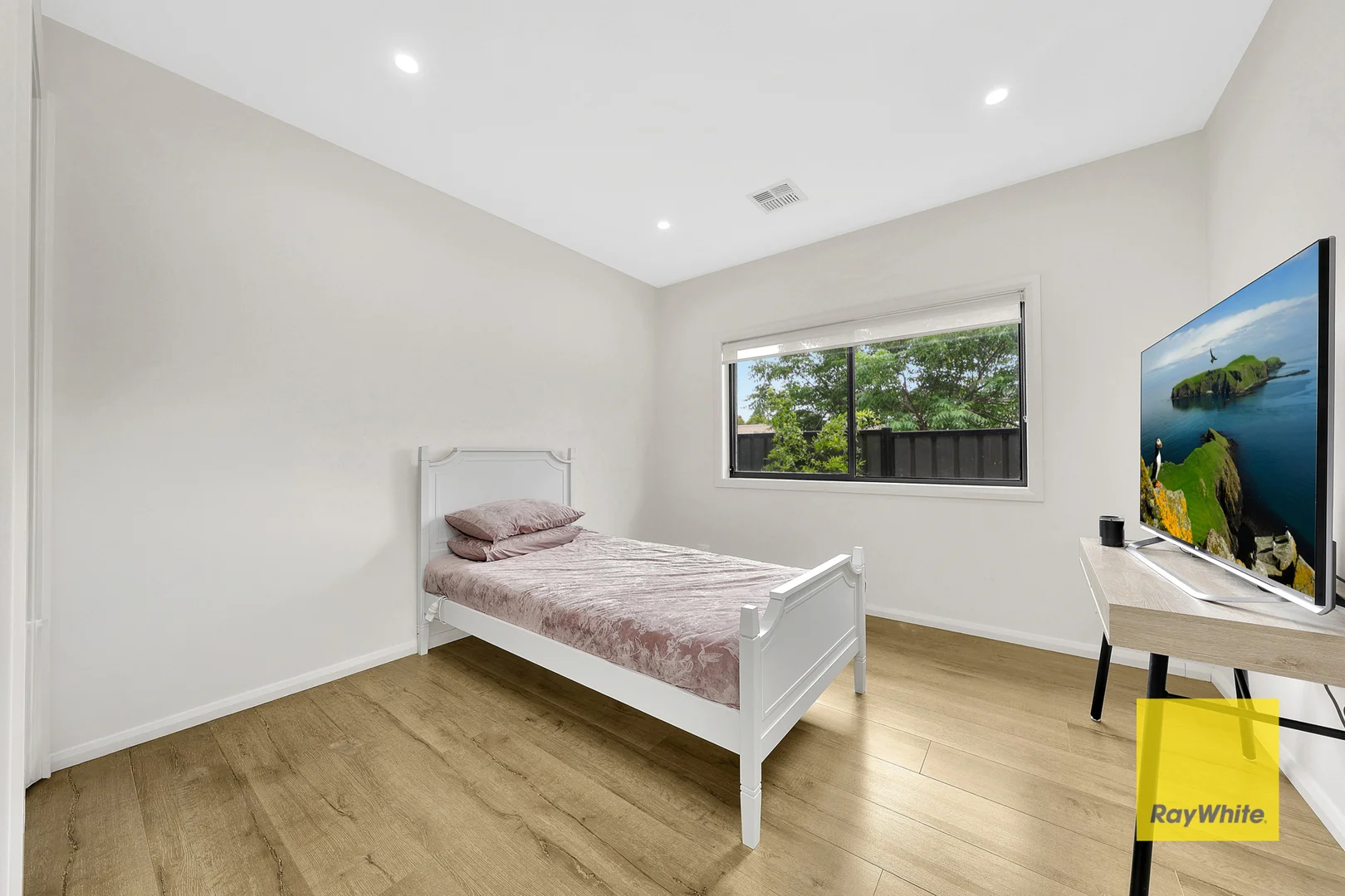 Additional image 15 of 29 Brentwick Drive, Craigieburn VIC 3064