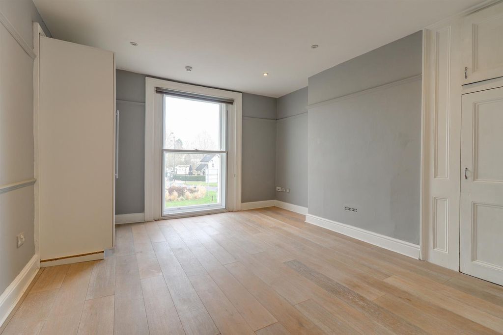 Additional image 7 of 3 bed flat to rentMontpellier Terrace, Cheltenham GL50