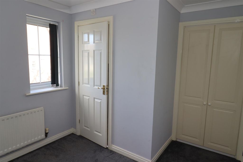 Additional image 7 of 2 bed terraced house to rentLoxley Way, Brough HU15