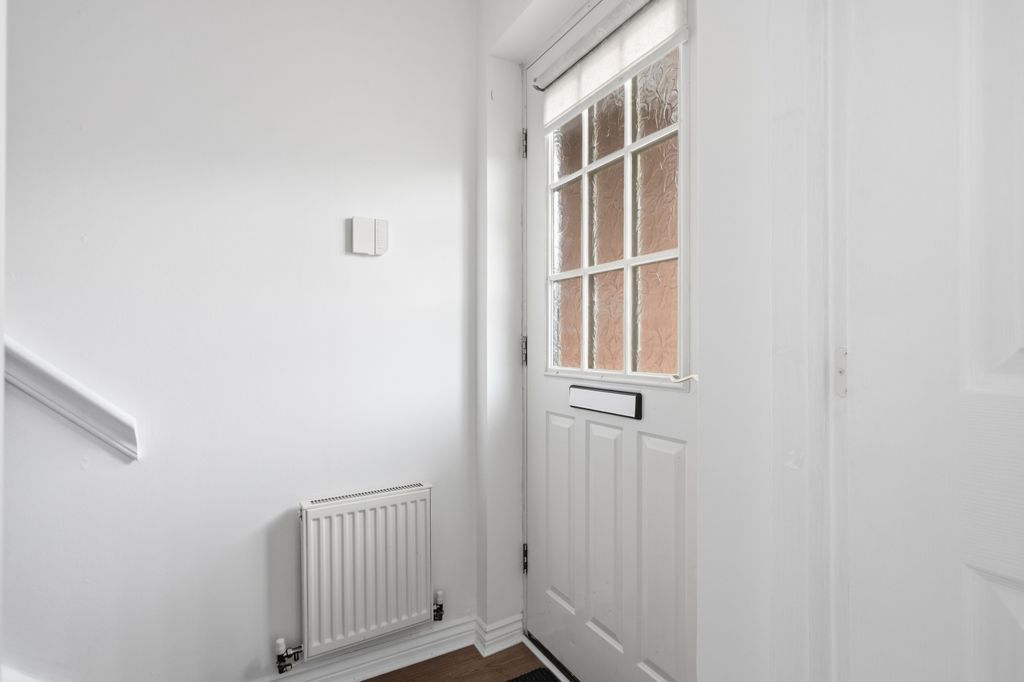 Additional image 2 of 4 bed detached house to rentRose Street, Tullibody FK10