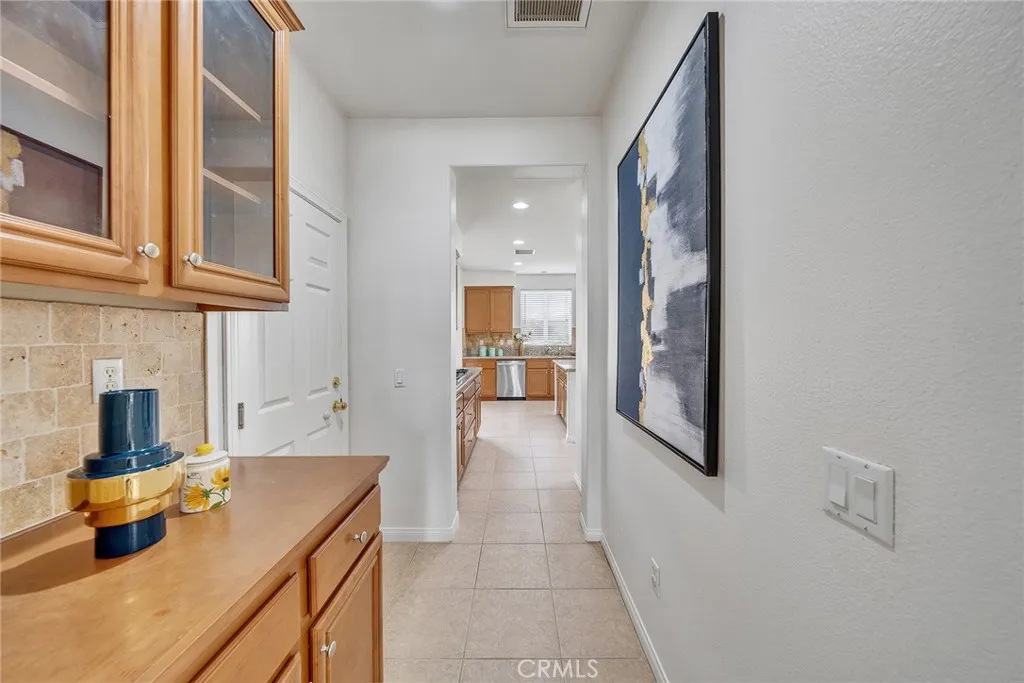 Additional image 12 of 14330 Wolfhound Ct, Eastvale, CA 92880