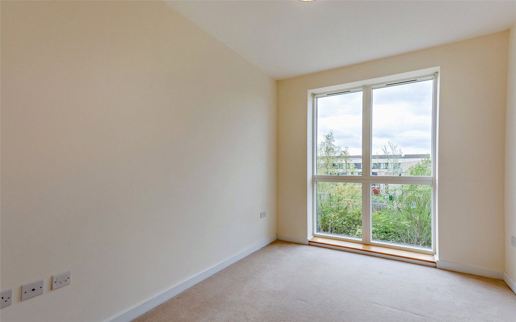 Additional image 13 of 4 bed terraced house to rentWhitelocks Drive, Trumpington, Cambridge, Cambridgeshire CB2